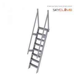 Step Ladder with Vertical Posts
